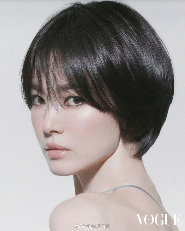 Song Hye Kyo 44歲 - 照片2。