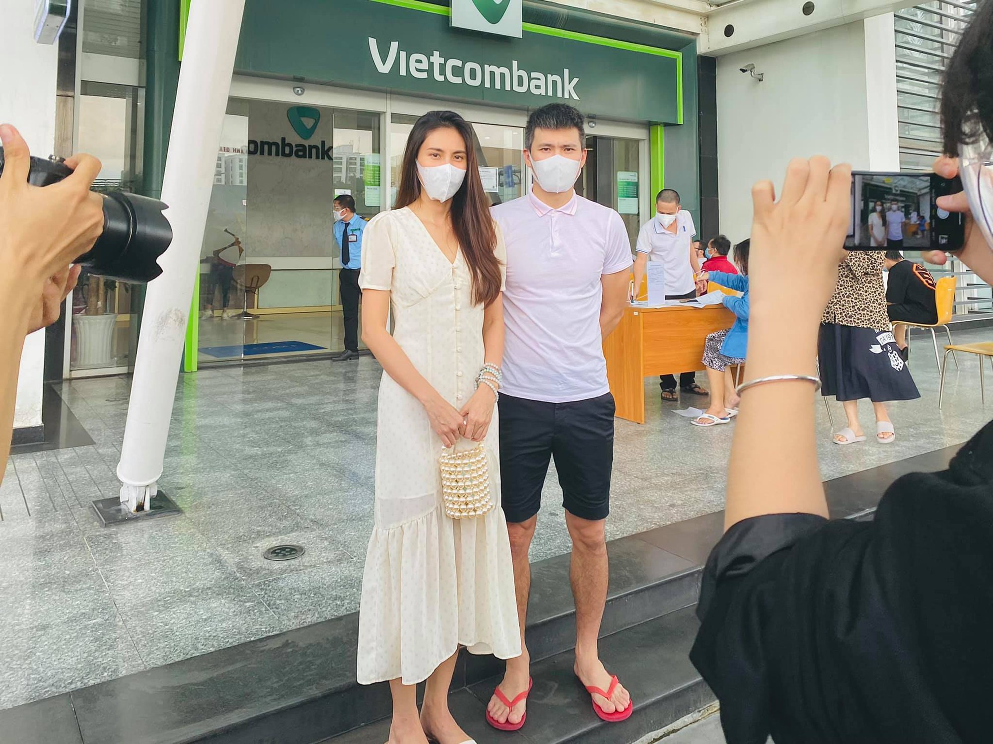 Tình thế hiện tại của vợ chồng Công Vinh - Thuỷ Tiên- Ảnh 3. Tình thế hiện tại của vợ chồng Công Vinh - Thuỷ Tiên- Ảnh 3.