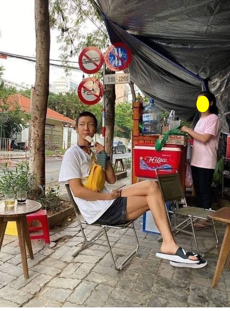 Sao Hàn lập kỷ lục đến Việt Nam: Liên tiếp 8 năm "giữ chuỗi", sốc nhất là hành động khi ăn bánh mì không khác gì người bản địa- Ảnh 3. Sao Hàn lập kỷ lục đến Việt Nam: Liên tiếp 8 năm "giữ chuỗi", sốc nhất là hành động khi ăn bánh mì không khác gì người bản địa- Ảnh 3.
