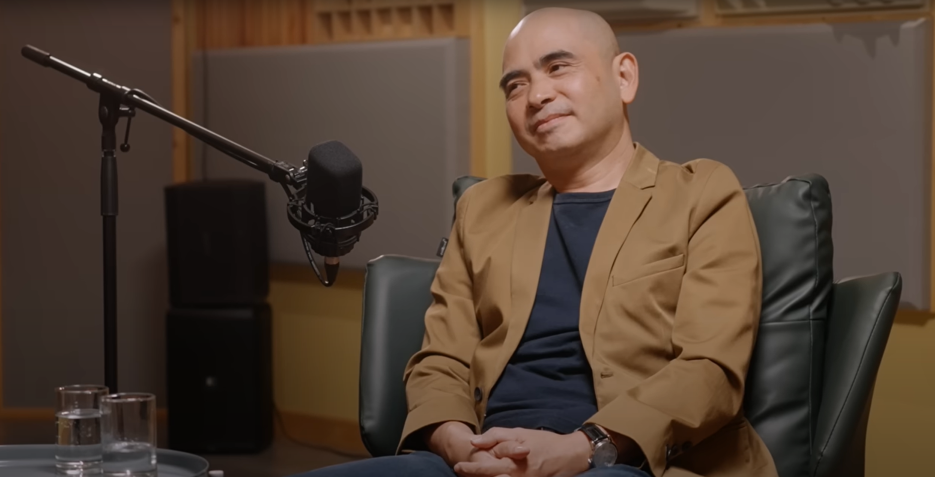 Trần Tiến: “Tôi ở nhà anh Trịnh Công Sơn đúng 3 ngày thì trốn đi lang thang, ngủ ngoài công viên”- Ảnh 3. Trần Tiến: “Tôi ở nhà anh Trịnh Công Sơn đúng 3 ngày thì trốn đi lang thang, ngủ ngoài công viên”- Ảnh 3.