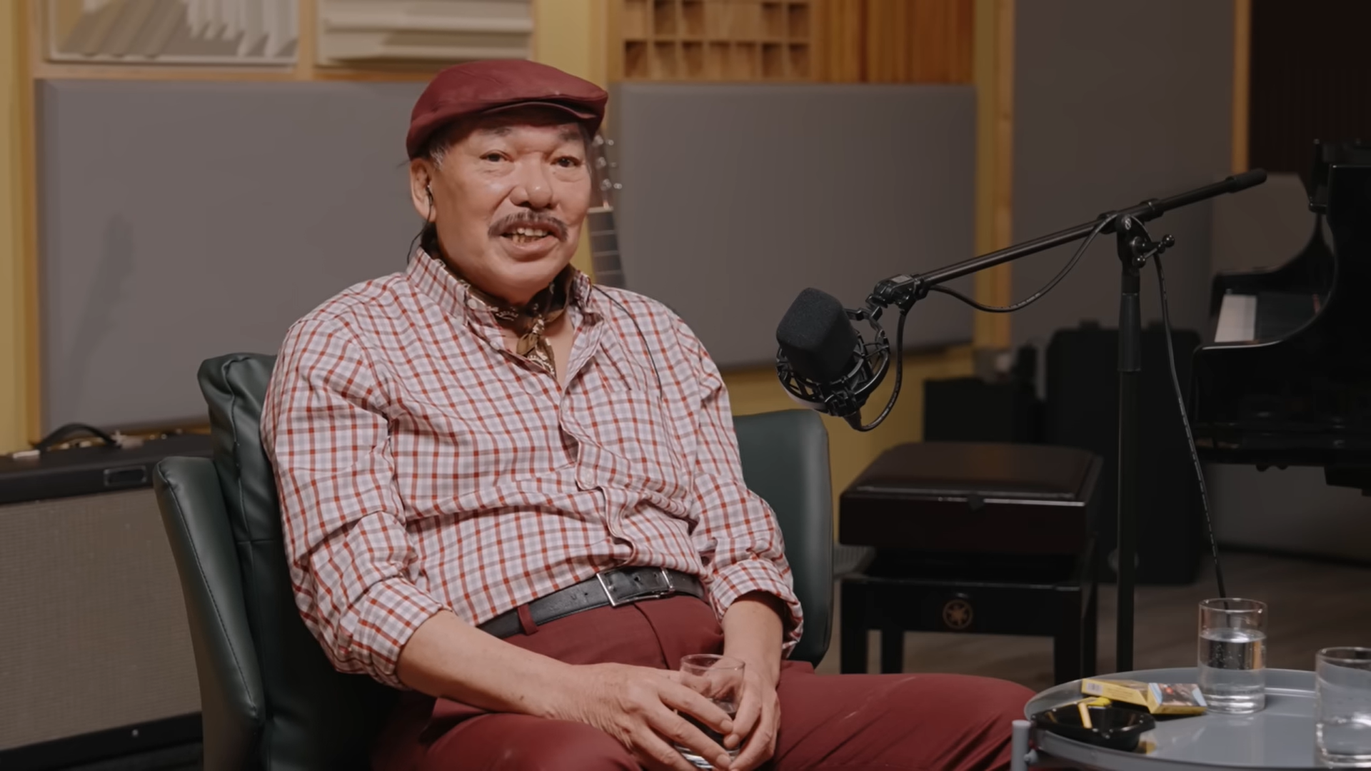 Trần Tiến: “Tôi ở nhà anh Trịnh Công Sơn đúng 3 ngày thì trốn đi lang thang, ngủ ngoài công viên”- Ảnh 2. Trần Tiến: “Tôi ở nhà anh Trịnh Công Sơn đúng 3 ngày thì trốn đi lang thang, ngủ ngoài công viên”- Ảnh 2.