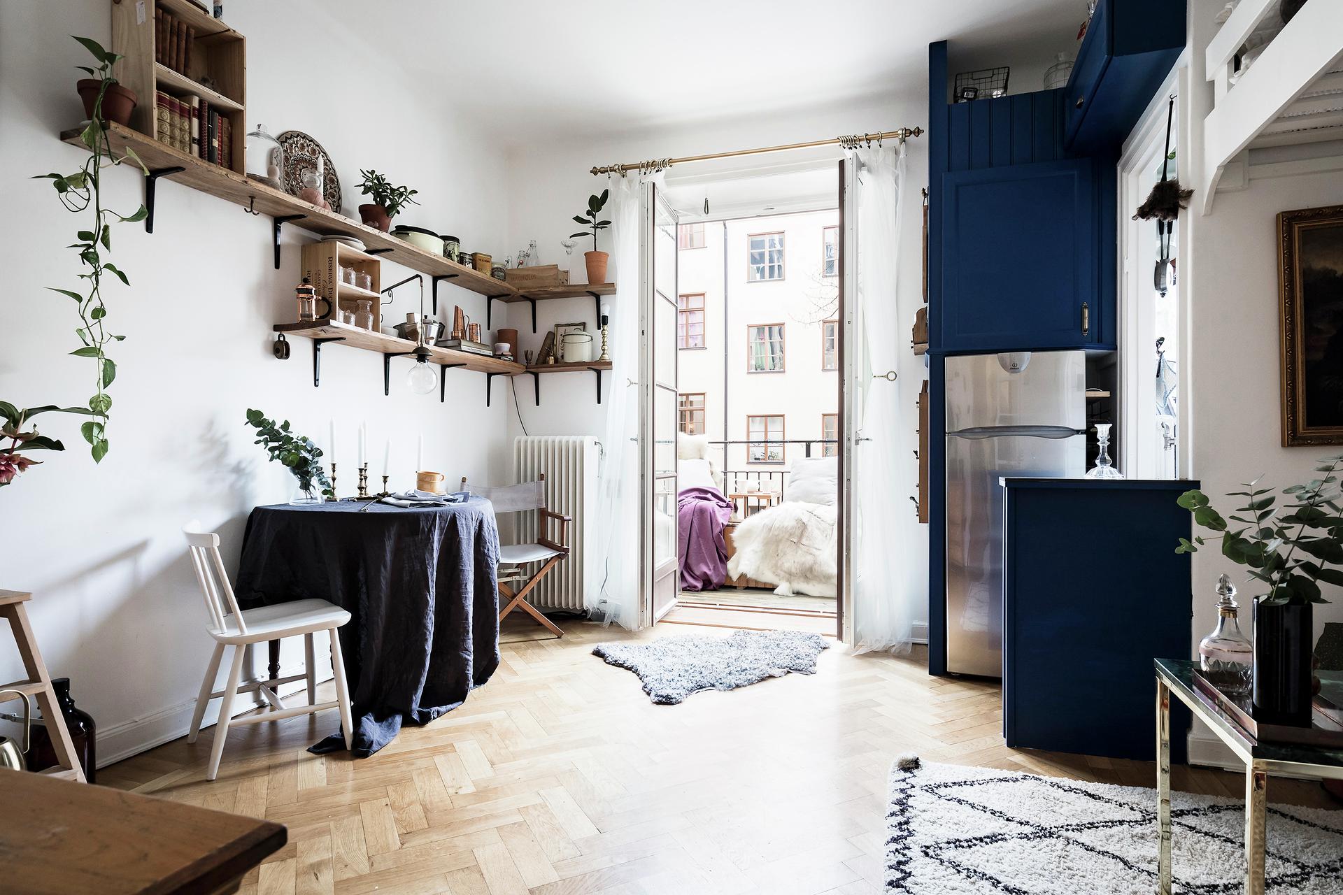 Nằm trong khu chung cư cũ nhưng căn hộ 23m² này vẫn là niềm ước ao của nhiều người nhờ cách trang trí Nằm trong khu chung cư cũ nhưng căn hộ 23m² này vẫn là niềm ước ao của nhiều người nhờ cách trang trí