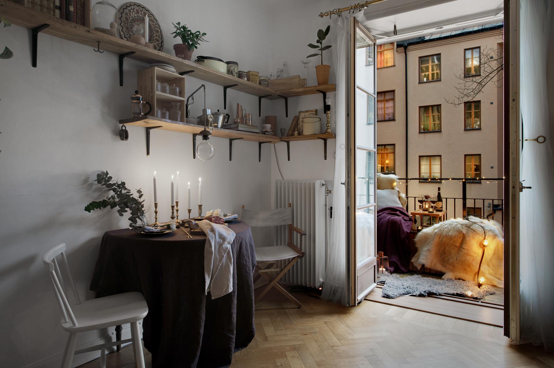 Nằm trong khu chung cư cũ nhưng căn hộ 23m² này vẫn là niềm ước ao của nhiều người nhờ cách trang trí Nằm trong khu chung cư cũ nhưng căn hộ 23m² này vẫn là niềm ước ao của nhiều người nhờ cách trang trí