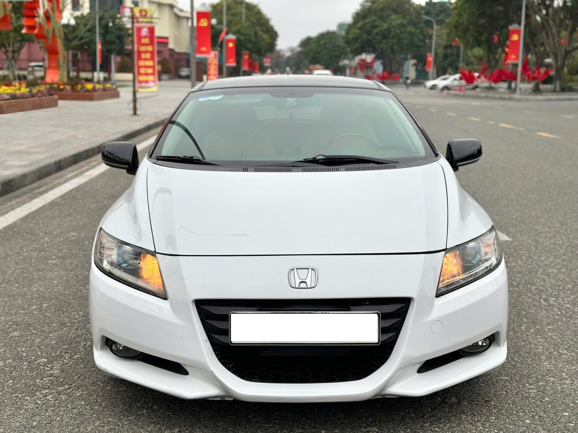 Rao Honda CR-Z giá 350 triệu, người bán khẳng định cả Việt Nam có 8 chiếc, 'ăn' xăng 4 lít/100km- Ảnh 4.