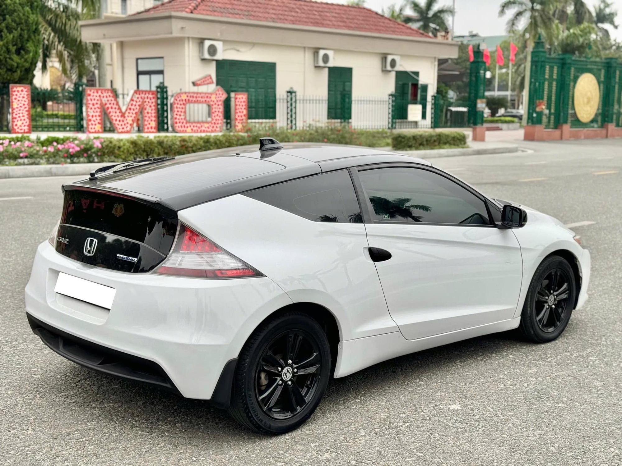 Rao Honda CR-Z giá 350 triệu, người bán khẳng định cả Việt Nam có 8 chiếc, 'ăn' xăng 4 lít/100km- Ảnh 7.