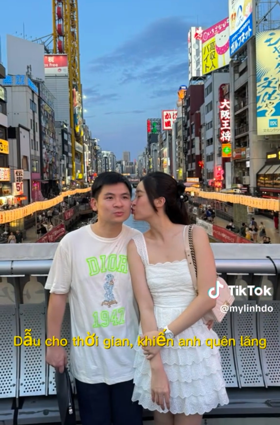 Đỗ Mỹ Linh xử lý “cao tay” giữa lúc chồng đại gia liên tục vướng tranh cãi thái độ- Ảnh 4. Đỗ Mỹ Linh xử lý “cao tay” giữa lúc chồng đại gia liên tục vướng tranh cãi thái độ- Ảnh 4.