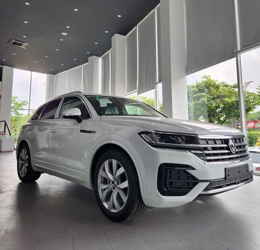 Nhiều xe VW giảm giá lăn bánh trong tháng 2 tại Việt Nam: Đều là SUV, có mẫu giảm hơn 370 triệu đồng, chờ bản mới ra mắt- Ảnh 4.