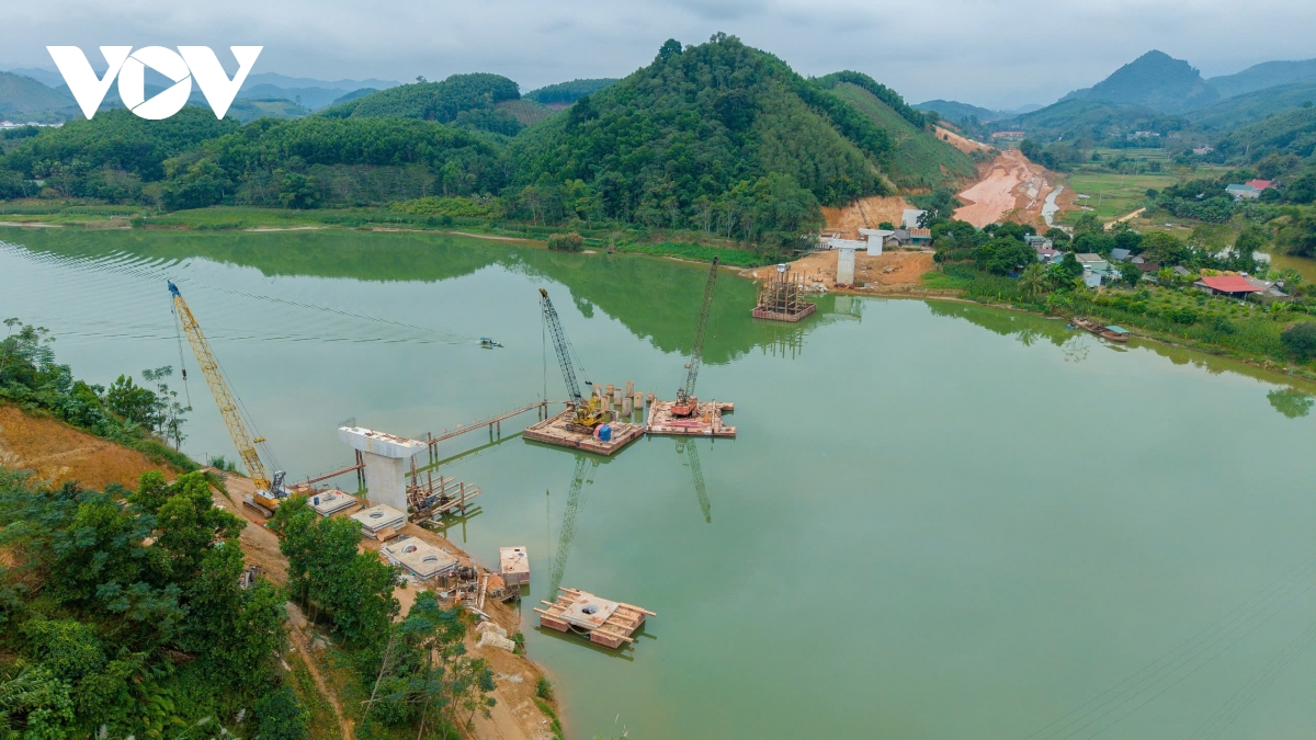 Cao tốc Tuyên Quang - Hà Giang thi công cầm chừng vì mặt bằng "xôi đỗ"- Ảnh 6.