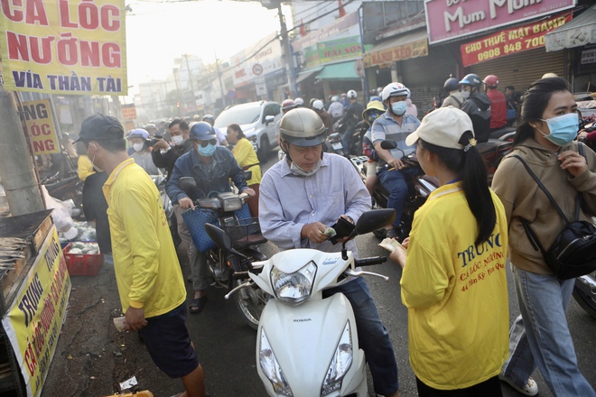 Không chỉ tiệm vàng, đây là con phố tại Sài Gòn được "Thần Tài" gọi tên trong ngày hôm nay- Ảnh 12.