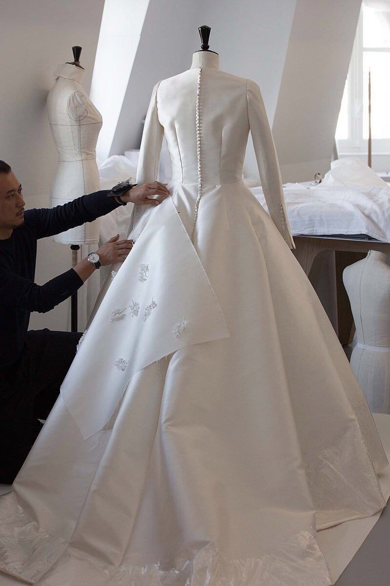 "Lá bùa" bí mật đằng sau đế chế thời trang của Christian Dior- Ảnh 13. "Lá bùa" bí mật đằng sau đế chế thời trang của Christian Dior- Ảnh 13.