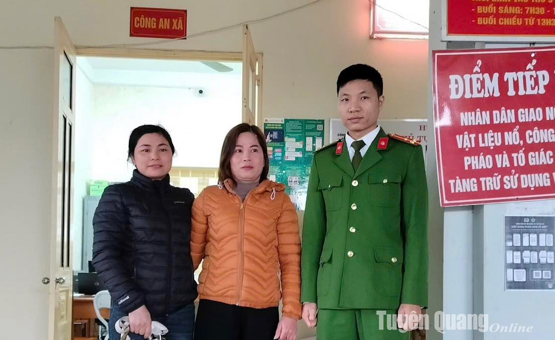 Tuyên Quang: Tài khoản ngân hàng bất ngờ nhận được 200 triệu đồng, người phụ nữ lập tức trình báo công an- Ảnh 1. Tuyên Quang: Tài khoản ngân hàng bất ngờ nhận được 200 triệu đồng, người phụ nữ lập tức trình báo công an- Ảnh 1.