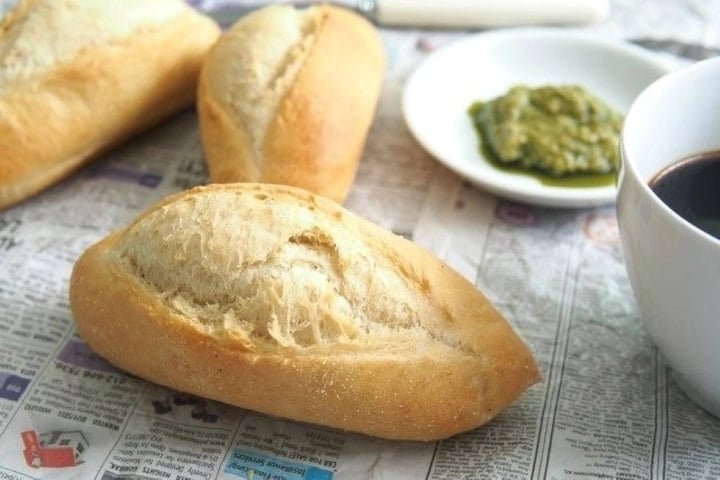 Bánh mì kết hợp cùng loại gia vị này càng ăn càng sống thọ- Ảnh 1.