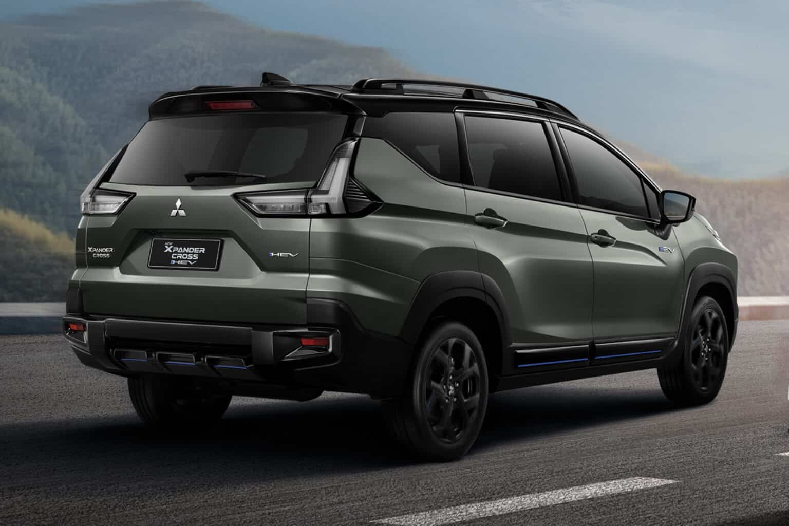 Ảnh thực tế Mitsubishi Xpander bản thể thao vừa ra mắt: Thêm bodykit, cánh gió, đổi hẳn cụm đèn trước/sau mới, dễ hot khi về Việt Nam- Ảnh 9.