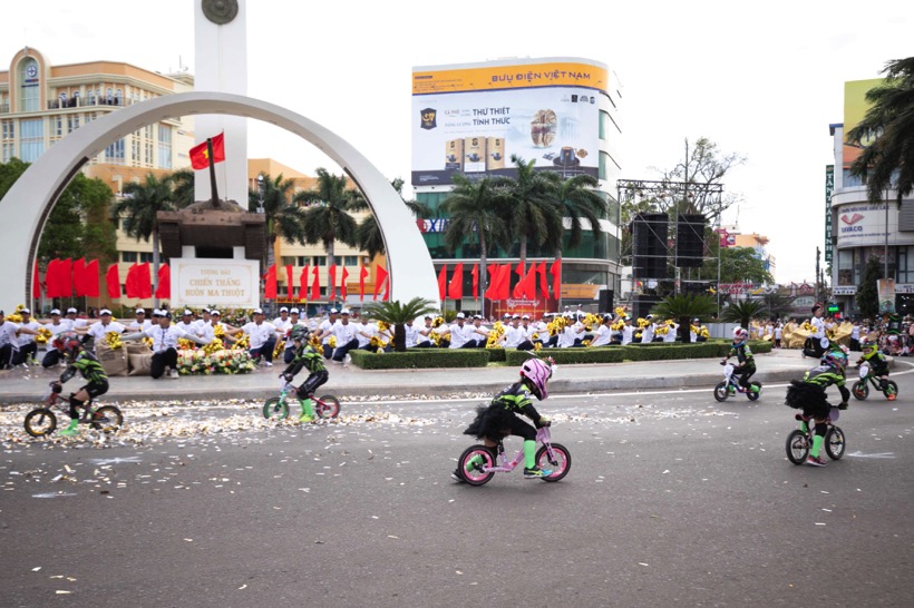 Ấn tượng lễ hội đường phố 2025 "Buôn Ma Thuột - Điểm đến của cà phê thế giới"- Ảnh 11.