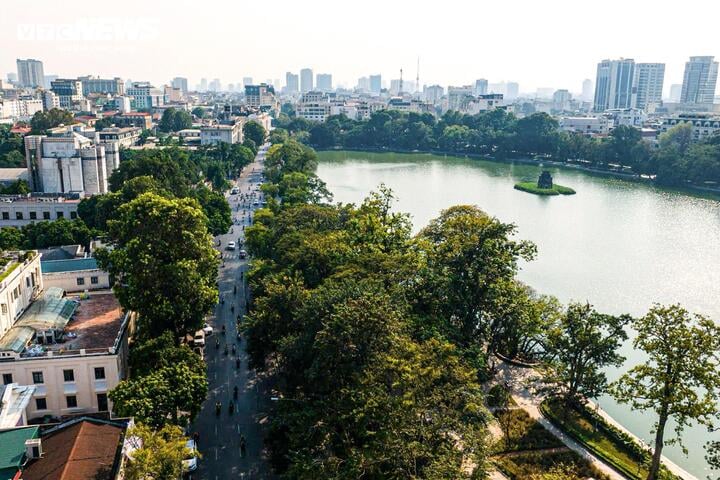 Hà Nội sẽ di dời nhiều hộ dân quanh Hồ Gươm, bố trí tái định cư ở Đông Anh- Ảnh 1.