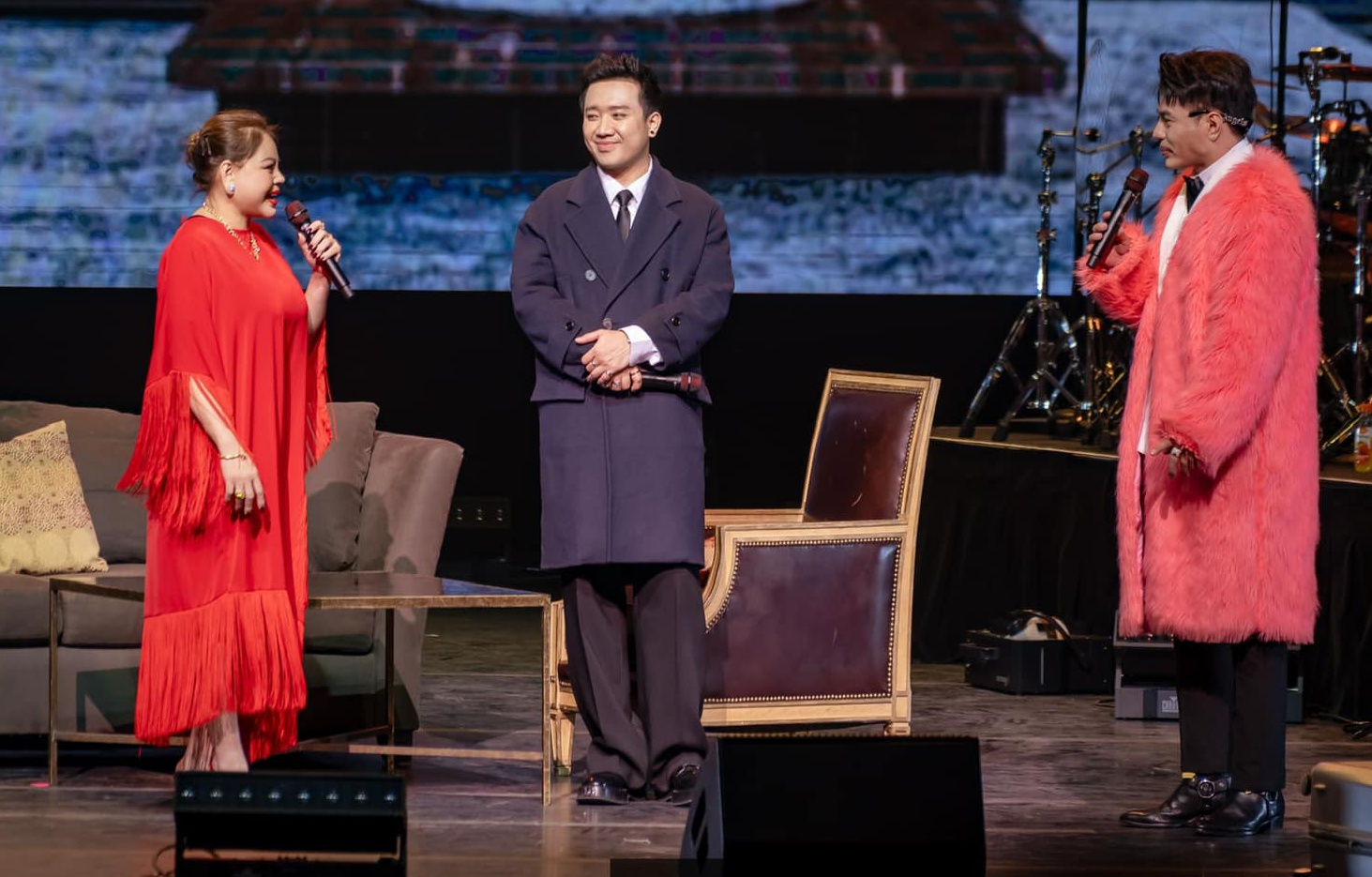 Hari Won - Trấn Thành bị phát hiện hành động lạ lúc nửa đêm, 1 sao Việt nói ngay: "Thấy bị mệt, bị ra vẻ"- Ảnh 4.