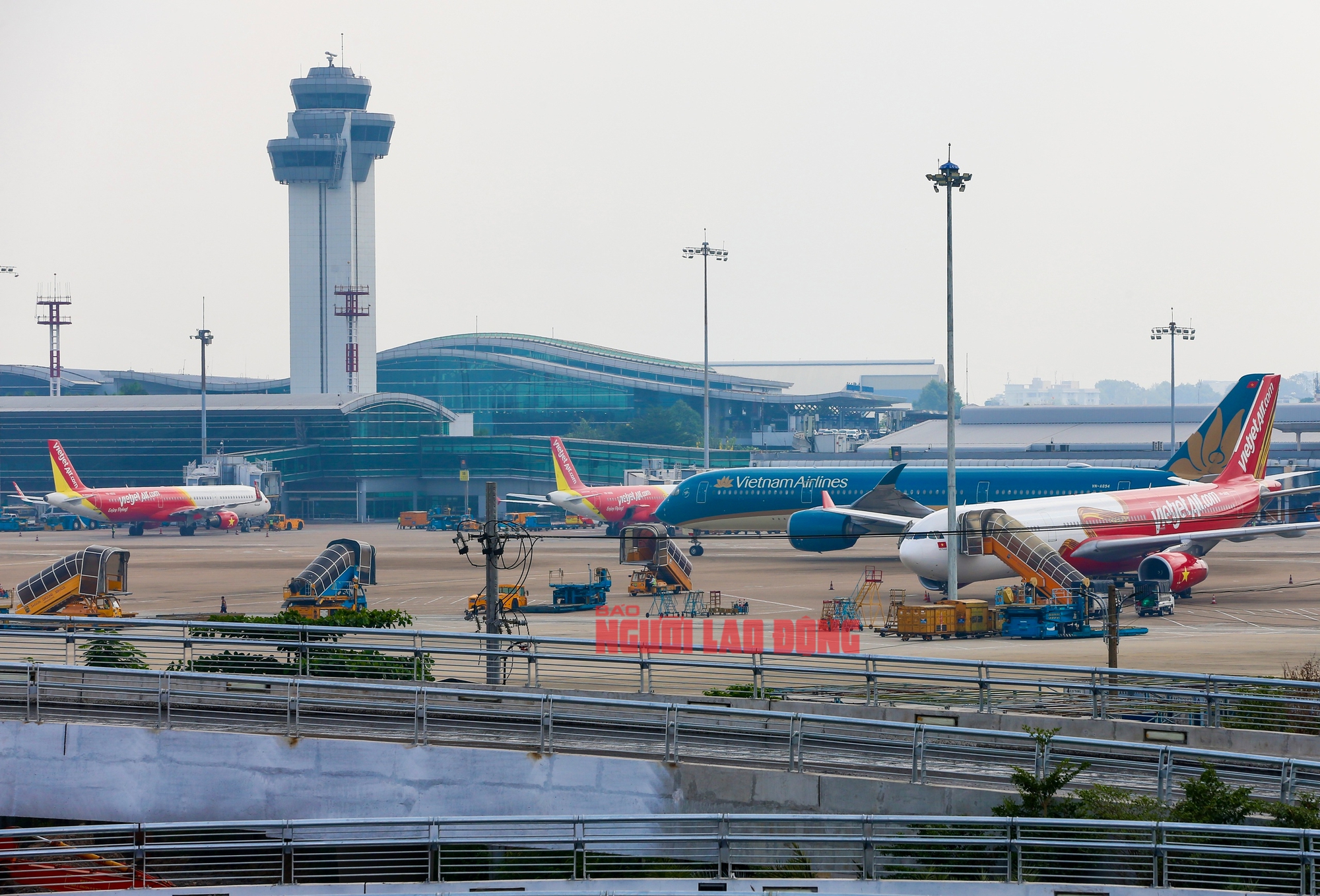 Cận cảnh nhà ga mới của sân bay Tân Sơn Nhất trước giờ đón Vietnam Airlines, Vietjet- Ảnh 20. Cận cảnh nhà ga mới của sân bay Tân Sơn Nhất trước giờ đón Vietnam Airlines, Vietjet- Ảnh 20.