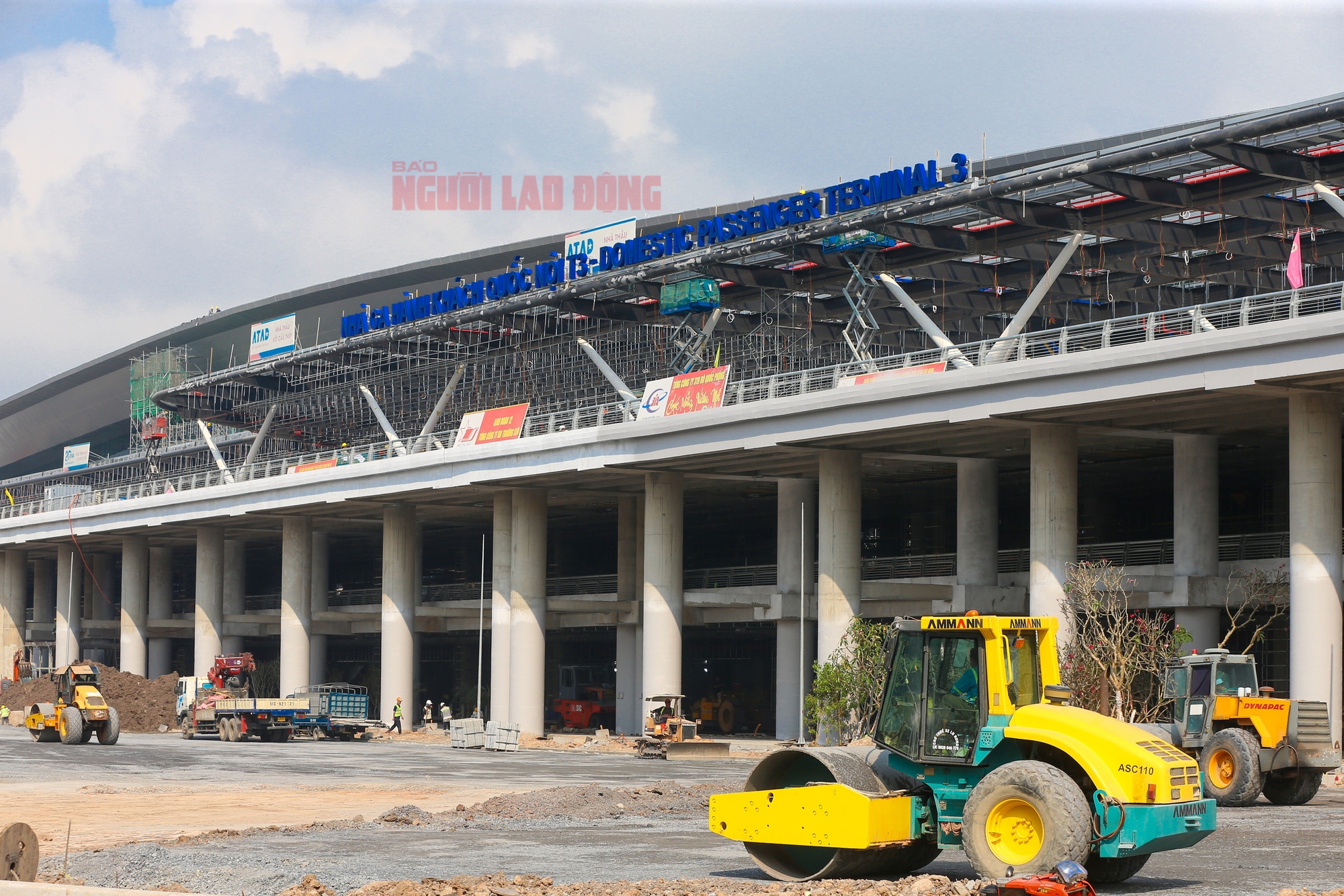 Cận cảnh nhà ga mới của sân bay Tân Sơn Nhất trước giờ đón Vietnam Airlines, Vietjet- Ảnh 2. Cận cảnh nhà ga mới của sân bay Tân Sơn Nhất trước giờ đón Vietnam Airlines, Vietjet- Ảnh 2.