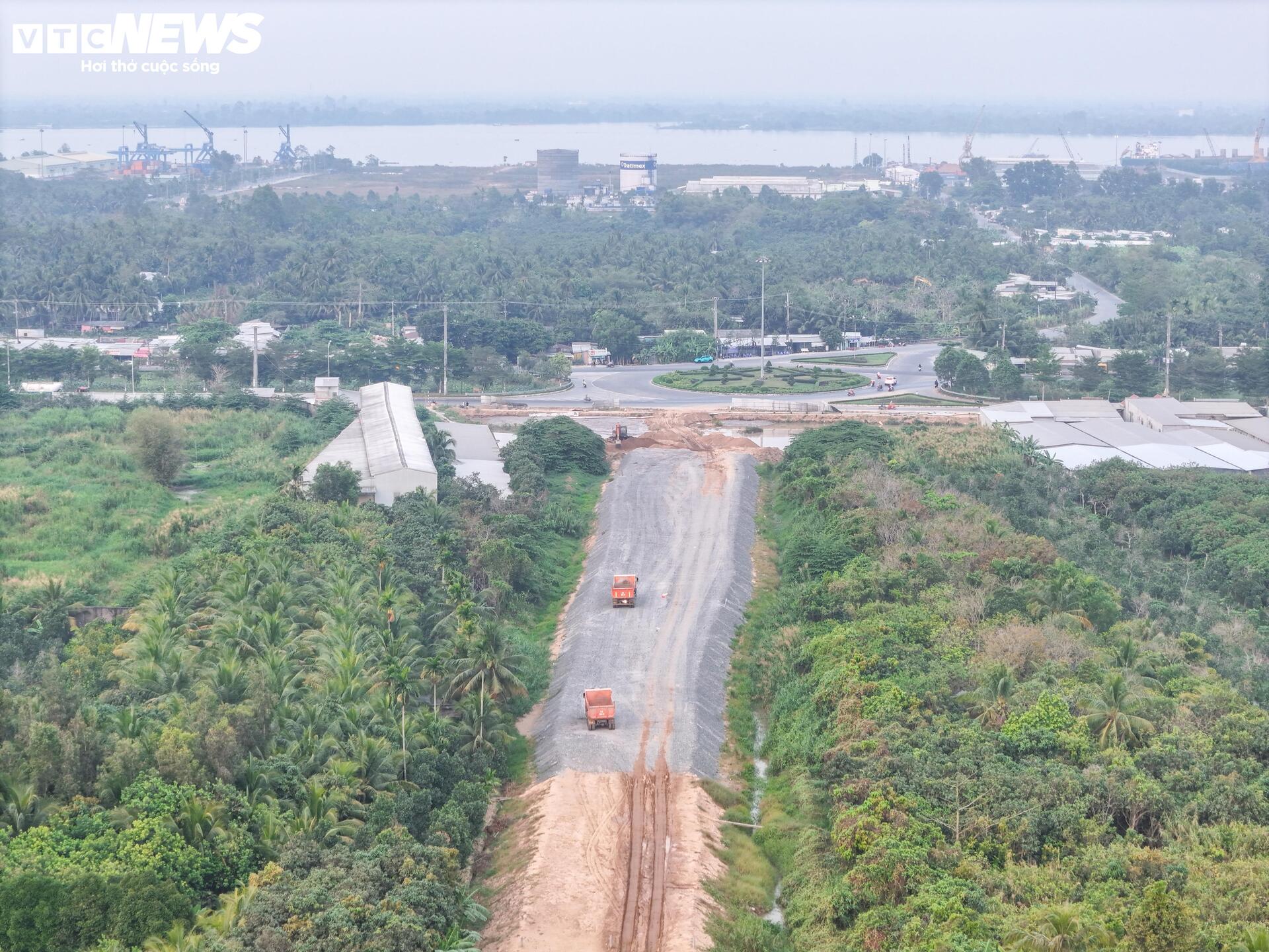 Toàn cảnh cao tốc Cần Thơ - Cà Mau sau hai năm thi công- Ảnh 13.