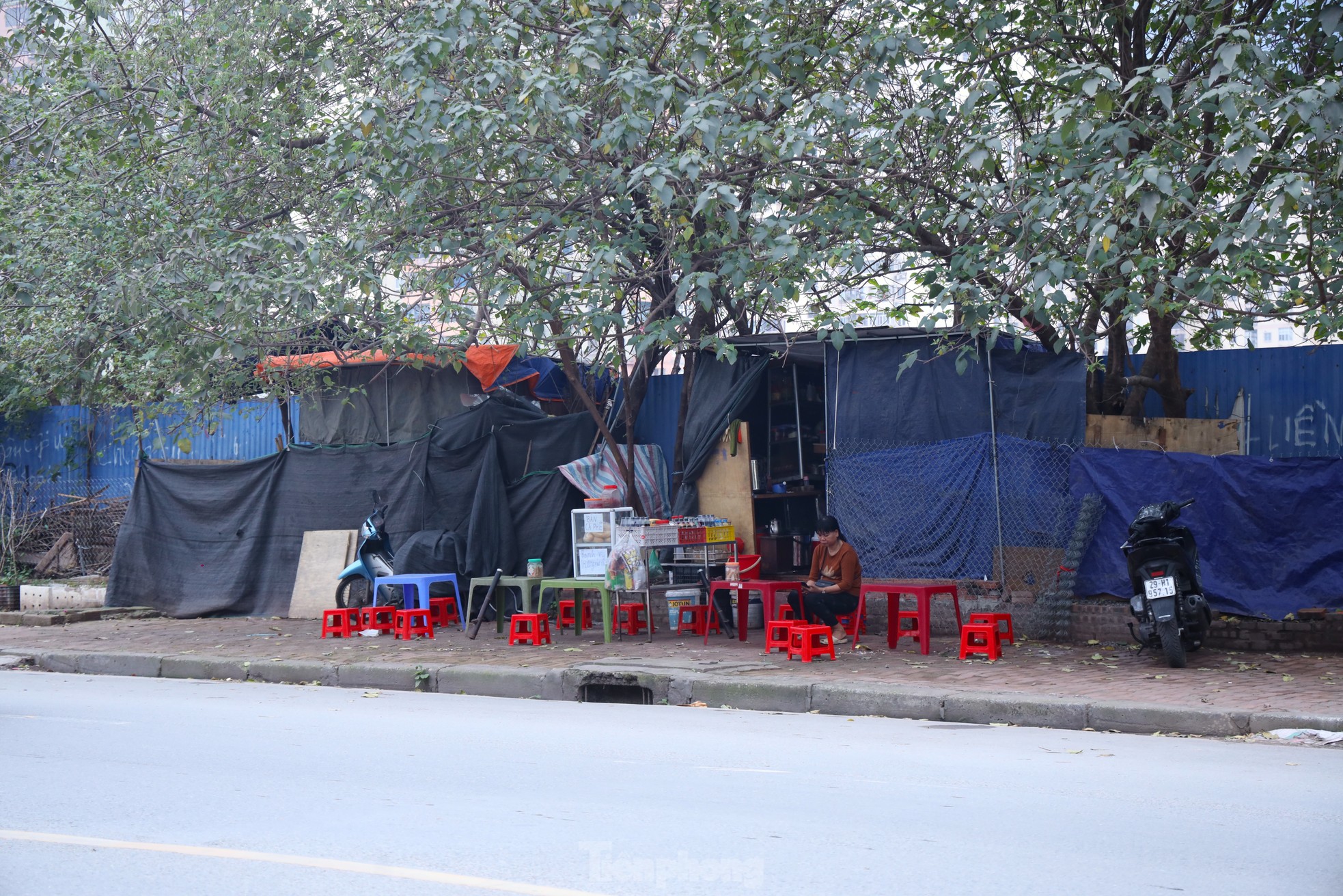 Hà Nội: Cỏ mọc um tùm bên trong Dự án công viên 10 ha bỏ hoang hơn một thập kỷ- Ảnh 8.