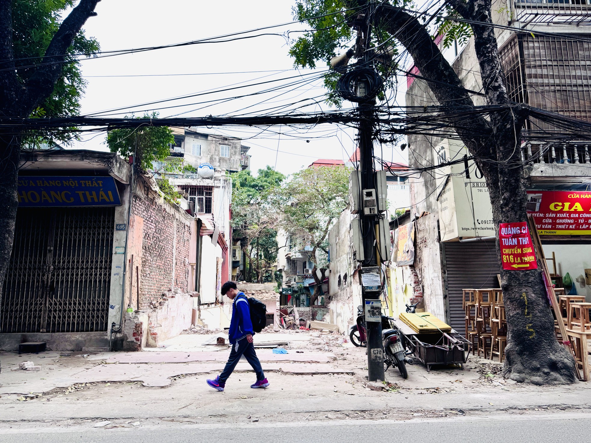 Cận cảnh tuyến đường 'đắt nhất hành tinh' rục rịch thi công sau nhiều năm trì trệ- Ảnh 15.