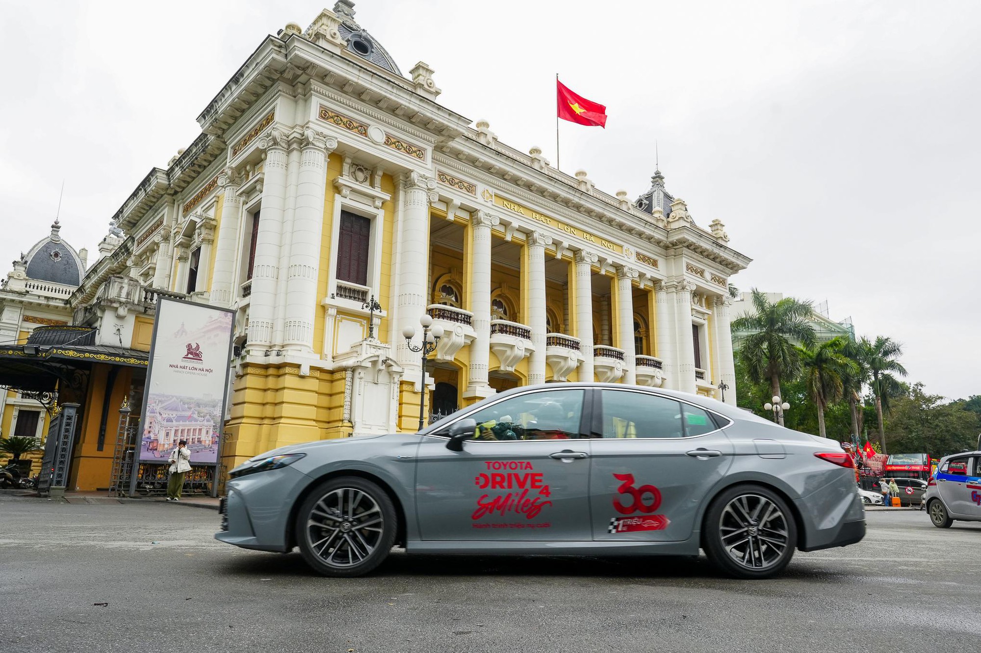 Hơn 5.000km, Toyota Hybrid chứng minh lựa chọn phù hợp cho người Việt- Ảnh 1.