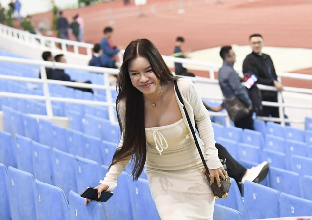 Yến Xuân hoảng vì tụt cân thần tốc hậu sinh con cho Văn Lâm, vóc dáng sexy nhất làng bóng đá hiện tại thế nào?- Ảnh 4. Yến Xuân hoảng vì tụt cân thần tốc hậu sinh con cho Văn Lâm, vóc dáng sexy nhất làng bóng đá hiện tại thế nào?- Ảnh 4.