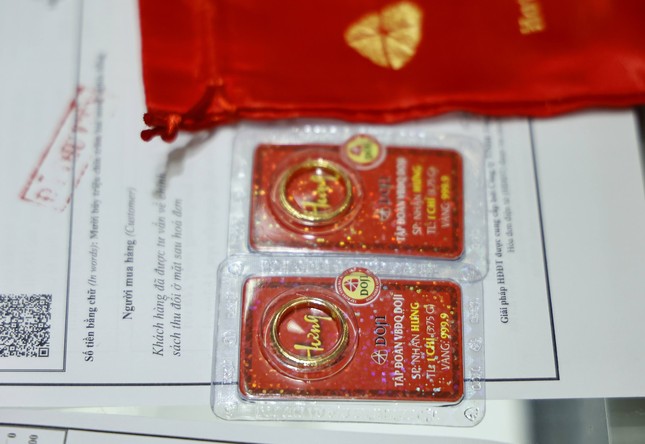 Giá vàng thế nào sau 1 tuần lại dốc?- Ảnh 1. Giá vàng thế nào sau 1 tuần lại dốc?- Ảnh 1.