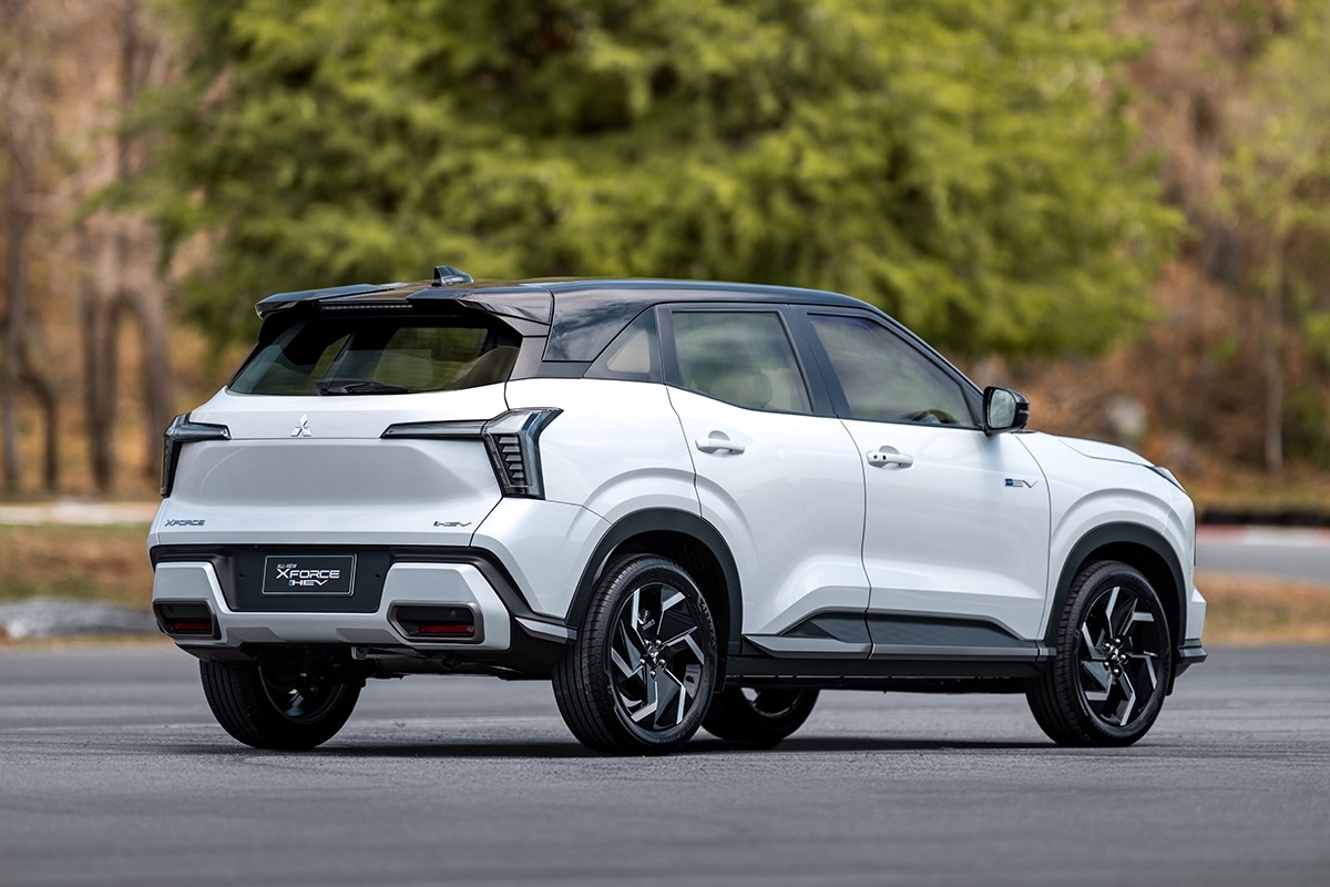 Mitsubishi Xforce HEV ra mắt: Giá quy đổi từ 683 triệu đồng, có ADAS, camera 360, đấu Yaris Cross HEV bằng máy 1.6L hybrid- Ảnh 2.