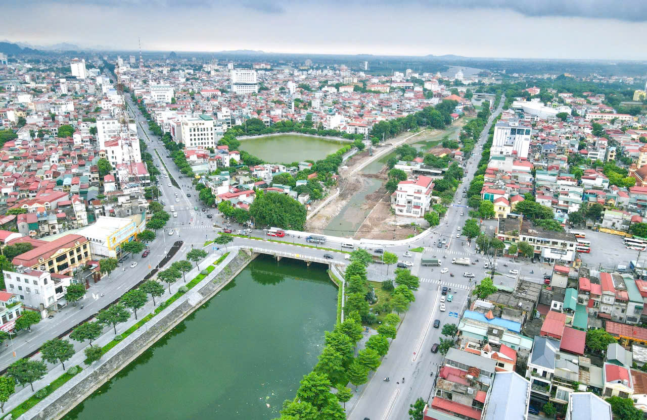 Giá nhà đất TP Hoa Lư tăng bất thường, Ninh Bình giao công an vào cuộc- Ảnh 1.