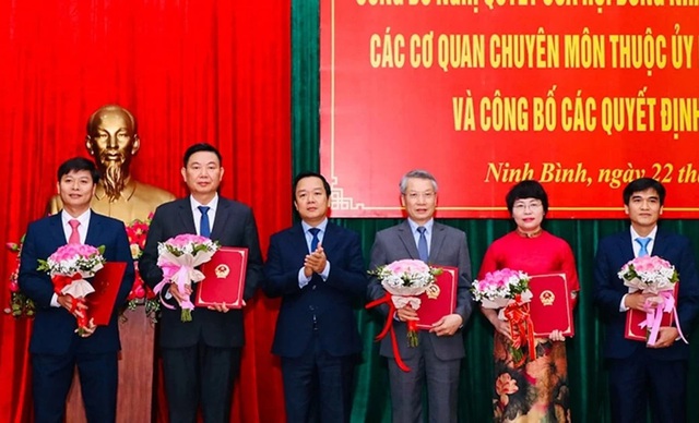 Ninh Bình thu hồi quyết định bổ nhiệm 3 Phó giám đốc sở- Ảnh 1.