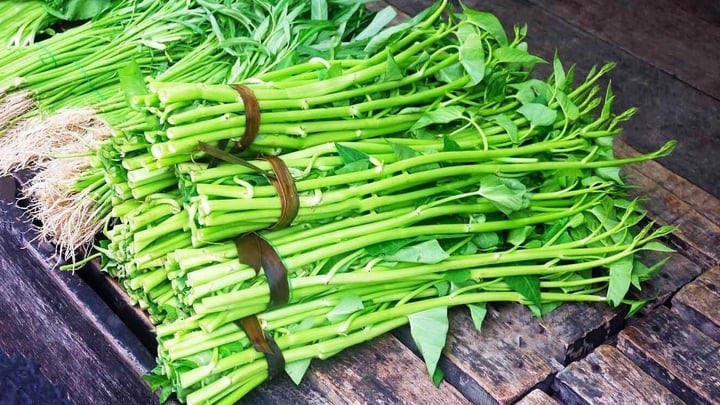 Ai không nên ăn rau muống?- Ảnh 1. Ai không nên ăn rau muống?- Ảnh 1.