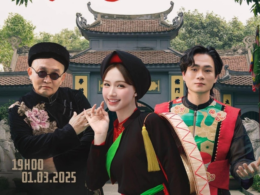 Xuân Hinh 'lắm chiêu'- Ảnh 1. Xuân Hinh 'lắm chiêu'- Ảnh 1.