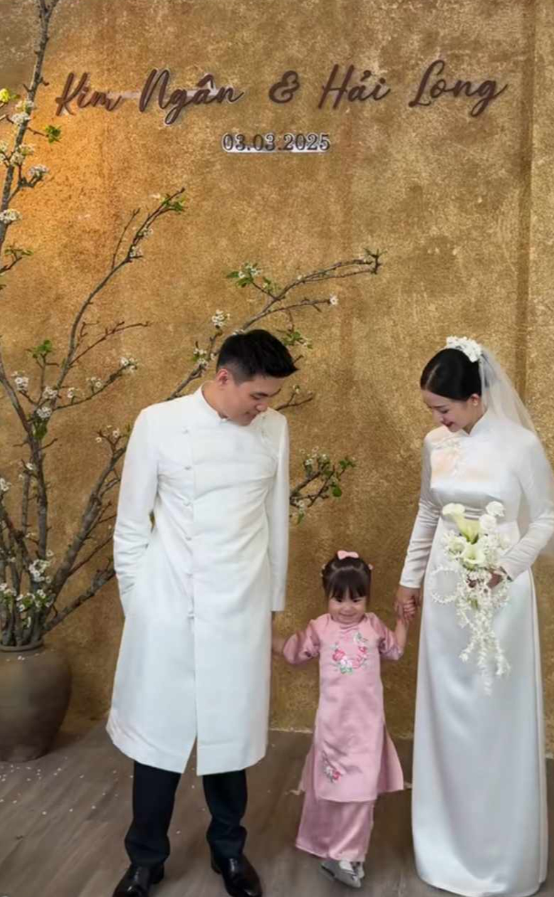 Cận cảnh Cận cảnh