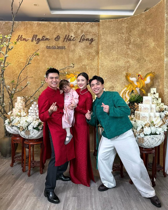 Cận cảnh Cận cảnh