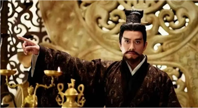 Vì sao Vương Mãng là hoàng đế duy nhất của Trung Quốc được hậu thế nghi ngờ là người "đến từ tương lai"?- Ảnh 2.