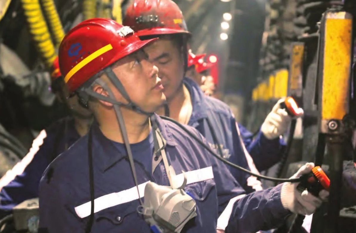 Góc khó hiểu: Giá than giảm mà một mỏ than ở Trung Quốc bất ngờ đạt tỷ suất lợi nhuận ròng 40%, vượt xa Morgan Stanley