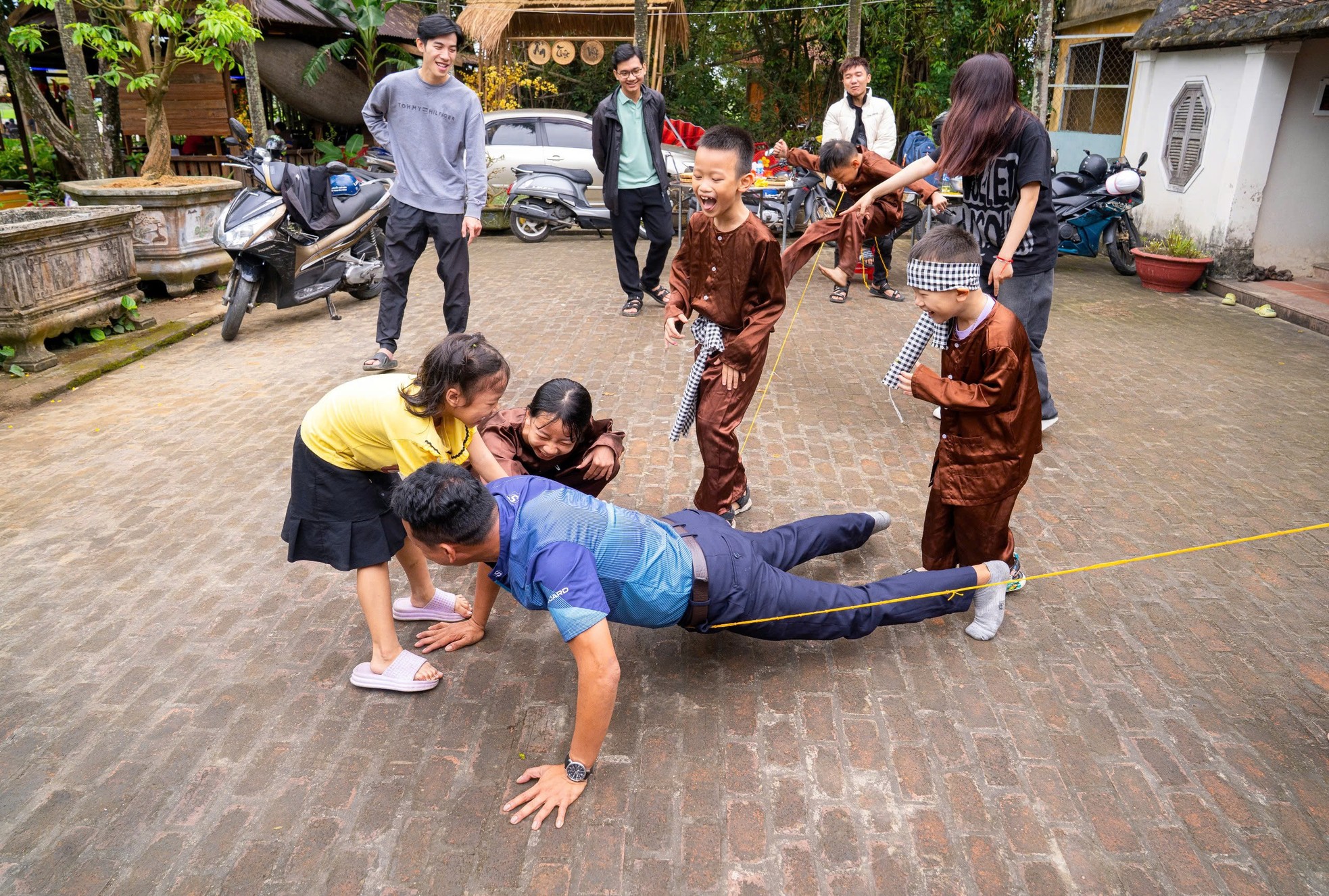 Nét đẹp cổ kính, nguyên sơ của làng cổ trăm tuổi- Ảnh 15. Nét đẹp cổ kính, nguyên sơ của làng cổ trăm tuổi- Ảnh 15.