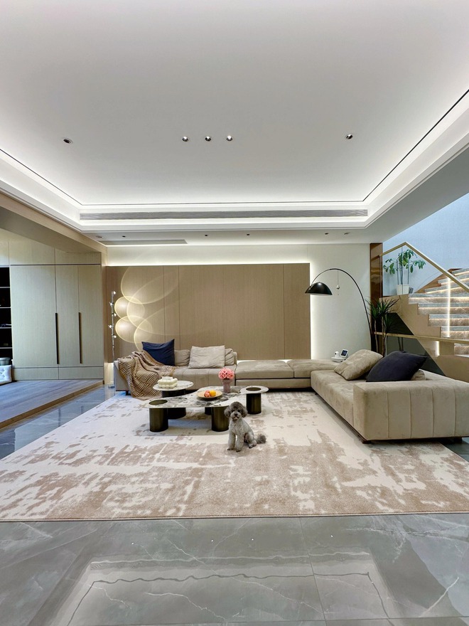 Cảnh tượng bên trong căn biệt thự 250m²: Góc nào cũng đẹp như mộng, hớp hồn từ cái nhìn đầu tiên- Ảnh 5. Cảnh tượng bên trong căn biệt thự 250m²: Góc nào cũng đẹp như mộng, hớp hồn từ cái nhìn đầu tiên- Ảnh 5.