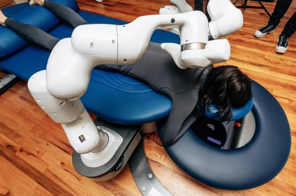 Ngày tàn nghề massage: Startup robot AI chuyên ‘đấm bóp’ thu về 23 triệu USD doanh thu chỉ sau 6 tháng, thị trường 5,6 nghìn tỷ USD chấn động- Ảnh 3.