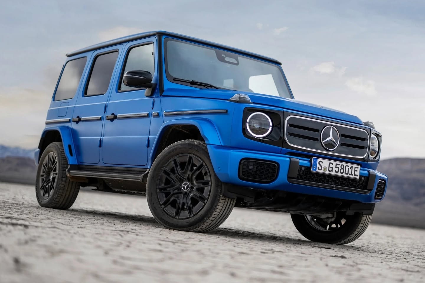 Đại lý báo Mercedes-Benz G 580 sắp ra mắt: Giá hơn 8,8 tỷ đồng, có thể giao xe quý II tới- Ảnh 1.