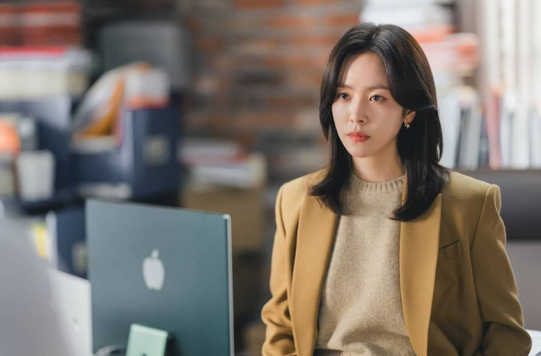 Bị thuyên chuyển tới vị trí không mong muốn, nhân viên âm thầm thực hiện 3 hành động: EQ ‘đỉnh nóc’, sếp phải ‘dè chừng’- Ảnh 1.