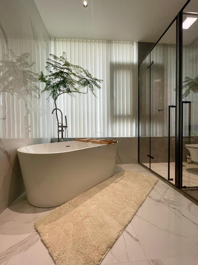 Cảnh tượng bên trong căn biệt thự 250m²: Góc nào cũng đẹp như mộng, hớp hồn từ cái nhìn đầu tiên- Ảnh 23. Cảnh tượng bên trong căn biệt thự 250m²: Góc nào cũng đẹp như mộng, hớp hồn từ cái nhìn đầu tiên- Ảnh 23.
