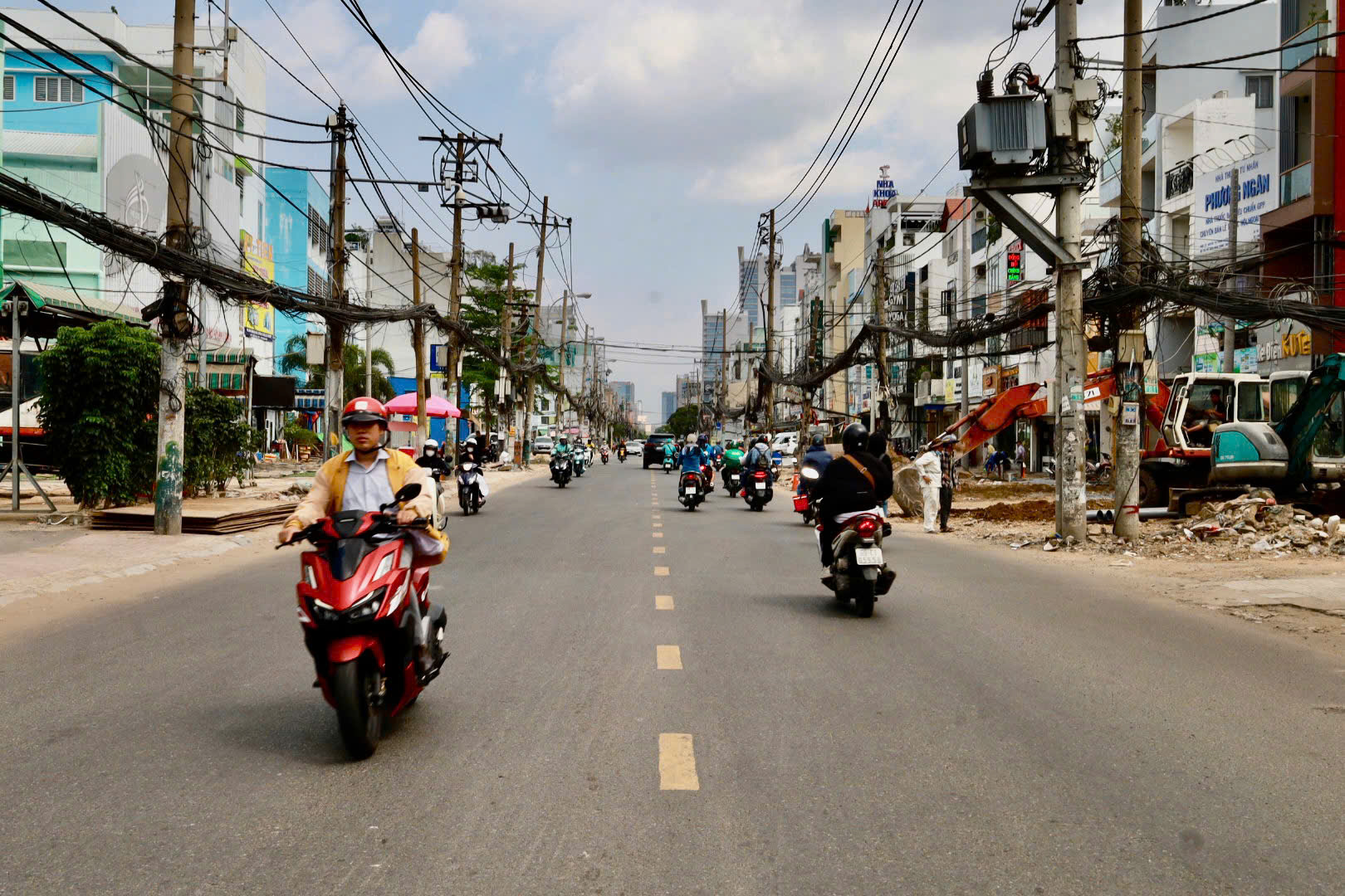 Cận cảnh giải phóng mặt bằng, người dân trông ngày metro số 2 lăn bánh- Ảnh 11.