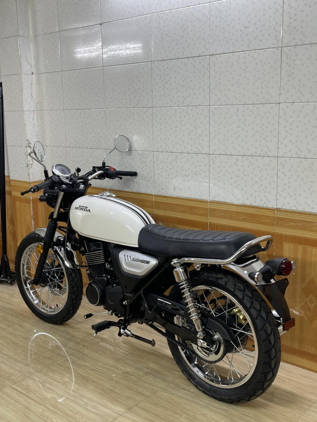 Xe Honda dáng đẹp ăn xăng 1,9L/100km đã về Việt Nam: Giá bán, trang bị cỡ này làm đối thủ Yamaha lo lắng?- Ảnh 4.