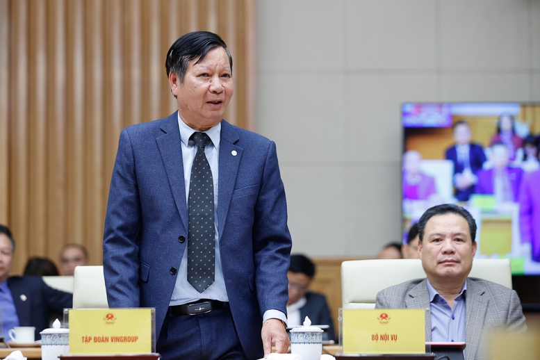 TỔNG THUẬT: Thủ tướng chủ trì Hội nghị toàn quốc tháo gỡ khó khăn, vướng mắc, thúc đẩy phát triển nhà ở xã hội- Ảnh 8. TỔNG THUẬT: Thủ tướng chủ trì Hội nghị toàn quốc tháo gỡ khó khăn, vướng mắc, thúc đẩy phát triển nhà ở xã hội- Ảnh 8.