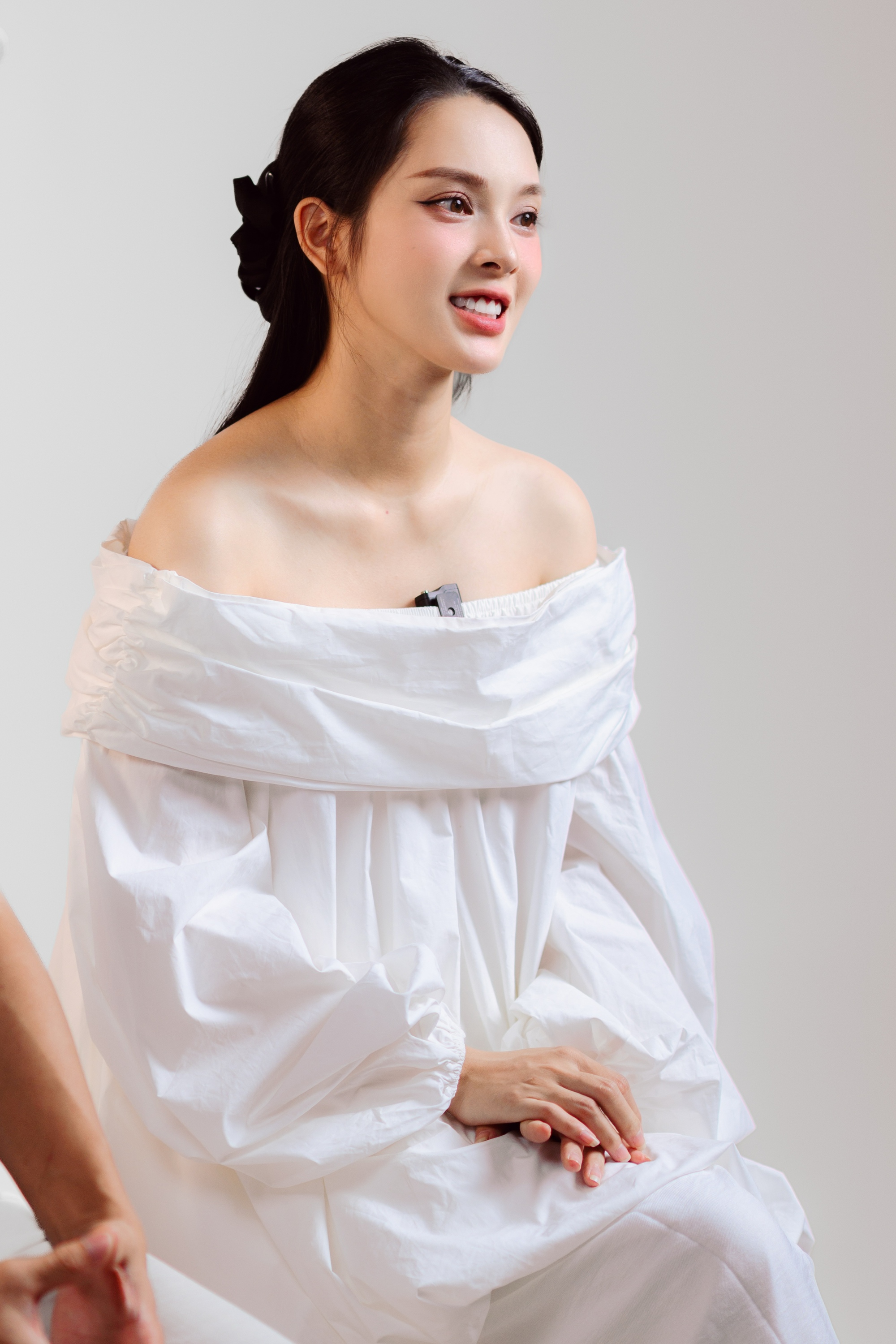 Quỳnh Lương: “Mẹ chồng đòi trao sính lễ, tặng hồi môn nhưng tôi không nhận vì…"- Ảnh 12. Quỳnh Lương: “Mẹ chồng đòi trao sính lễ, tặng hồi môn nhưng tôi không nhận vì…"- Ảnh 12.