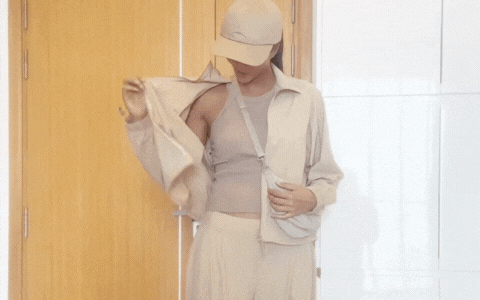 HOT: Hoa hậu H'Hen Niê lộ rõ mồn một dấu hiệu bầu bí giữa lúc đang diễn concert Chị đẹp!- Ảnh 5.