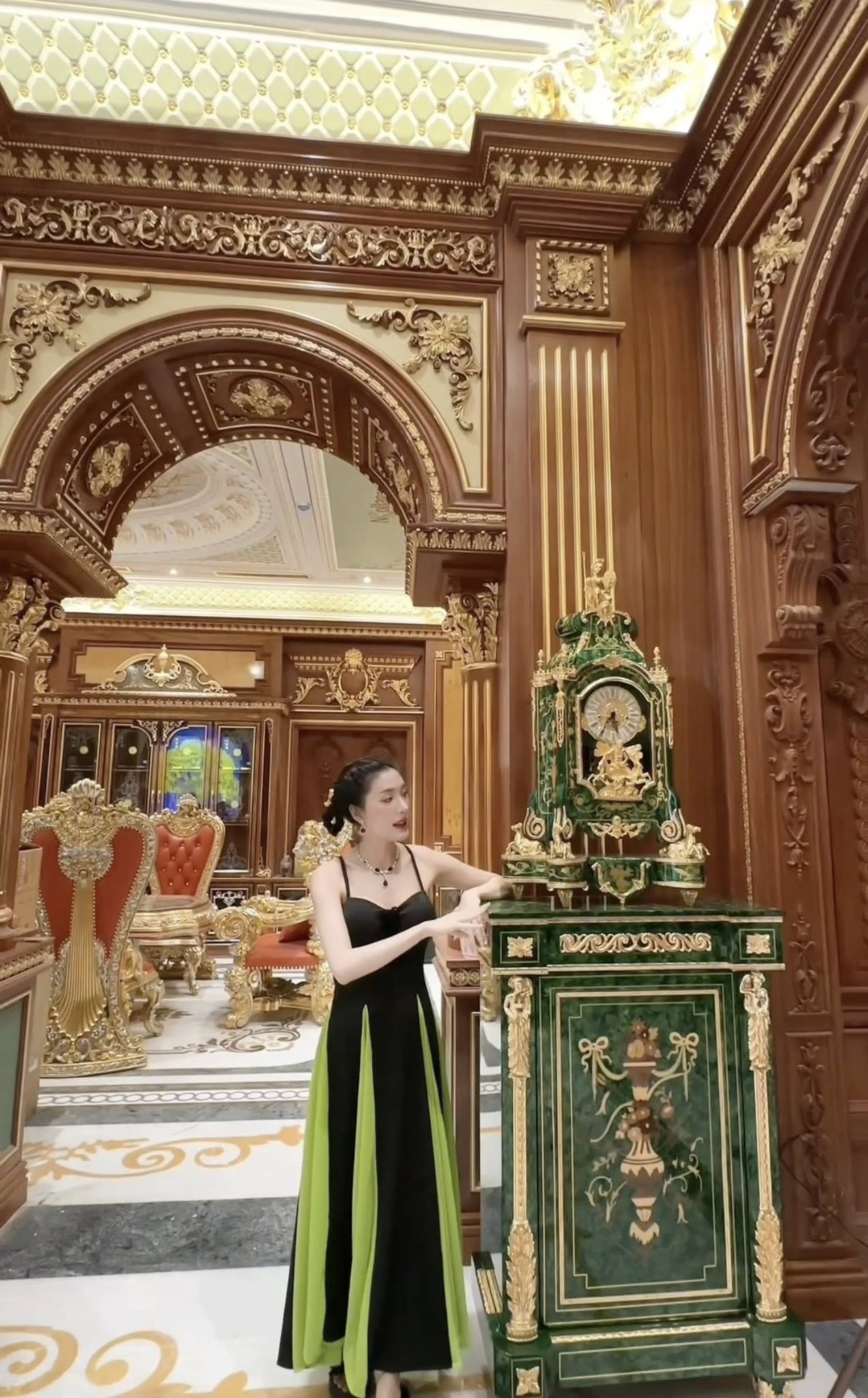 Bên trong lâu đài 1000m2 nổi nhất miền Tây của vợ chồng nữ đại gia kim cương, mỹ phẩm: Nhiều chi tiết gây chú ý- Ảnh 7.