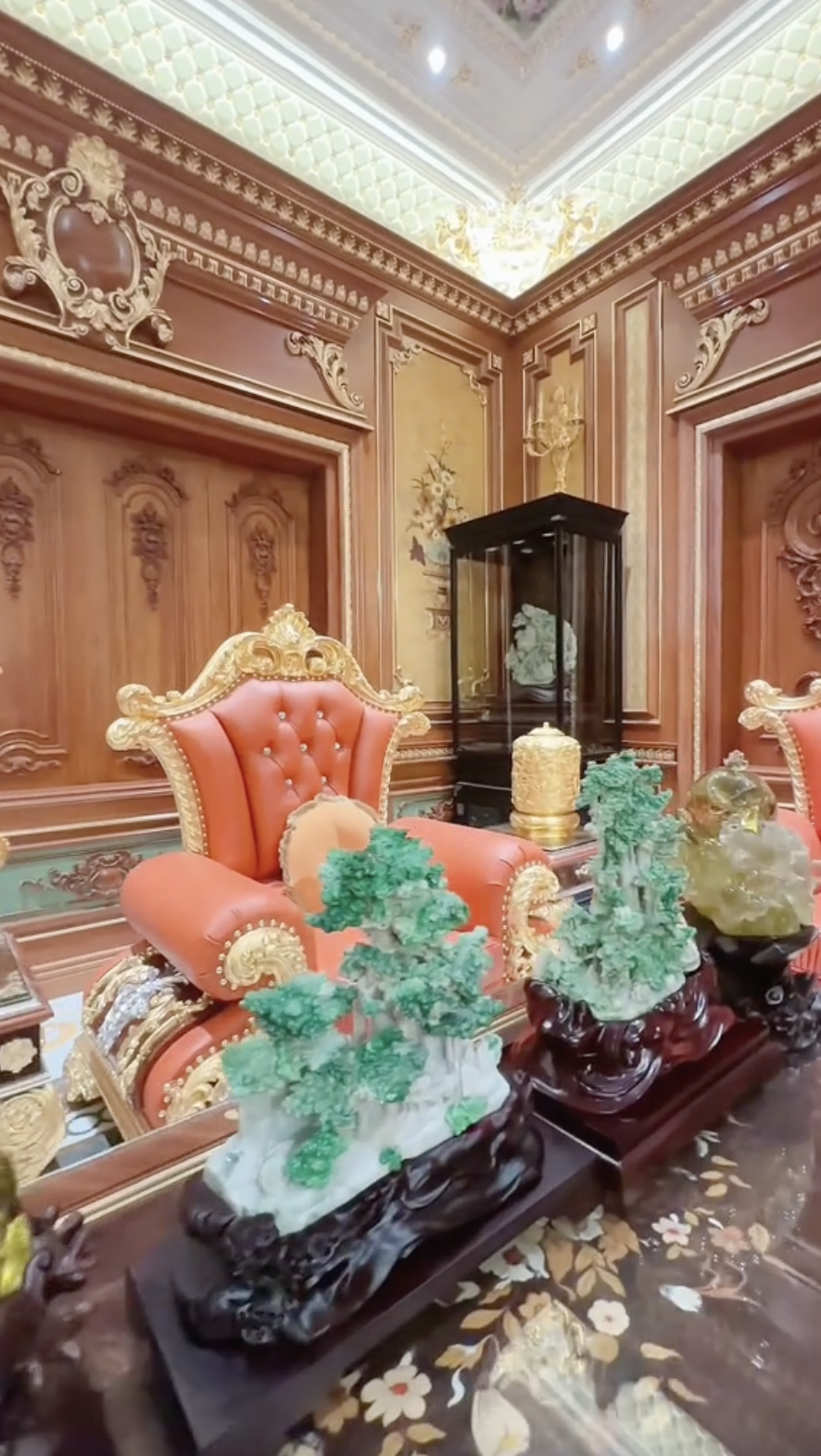 Bên trong lâu đài 1000m2 nổi nhất miền Tây của vợ chồng nữ đại gia kim cương, mỹ phẩm: Nhiều chi tiết gây chú ý- Ảnh 11.